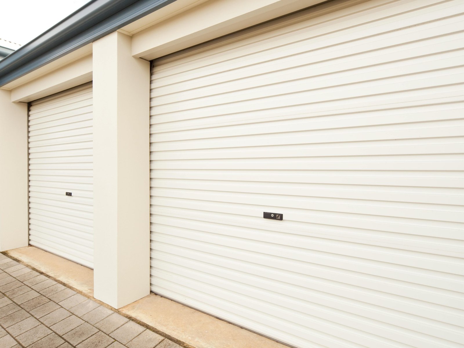 Roller Door Classic Cream