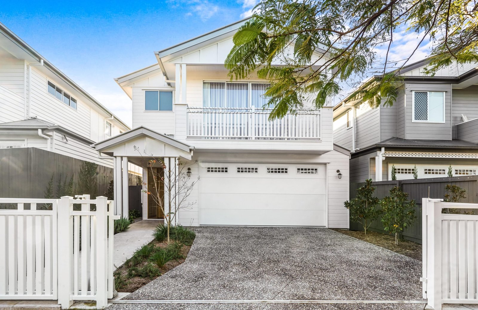 Madison Country Window Dover White